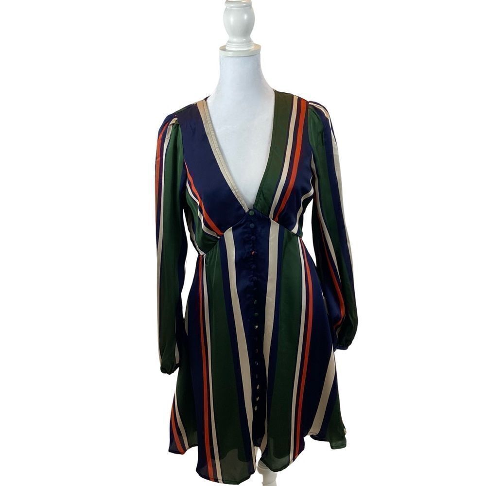 New with tags Ark n Co Satin Striped Long‎ Sleeved Mini Dress Size Small